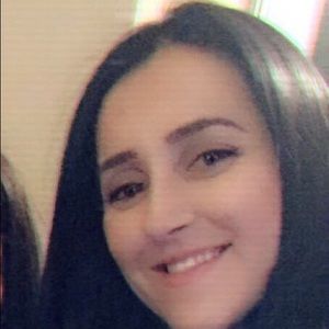 Meet your Posher, Lina